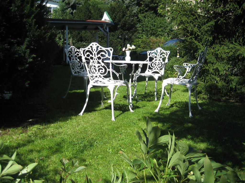 Hotel Schlossgarten Am Park Von Sanssouci 3*